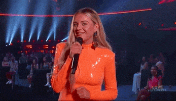 每日GIF(2021-06-10)的gif-Wink Point GIF by CMT Music Awards