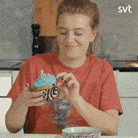 每日GIF(2021-06-16)的gif-Happy Birthday GIF by SVT