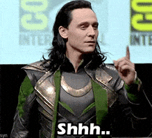 每日GIF(2021-06-17)的gif-Be Quiet Tom Hiddleston GIF