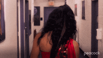 每日GIF(2021-06-27)的gif-Lets Go Hair Flip GIF by PeacockTV