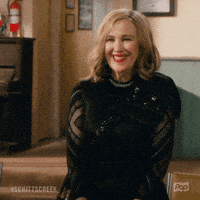 每日GIF(2021-06-27)的gif-pop tv kiss GIF by Schitt's Creek