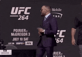 每日GIF(2021-07-09)的gif-Bouncing Press Conference GIF by UFC