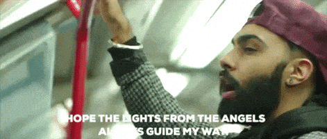 每日GIF(2021-07-09)的gif-Angels Shining GIF by Raxstar