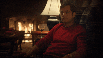 每日GIF(2021-07-10)的gif-Joshua Jackson Waiting GIF by HULU