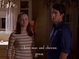 每日GIF(2021-07-15)的gif-Season 2 Netflix GIF by Gilmore Girls 