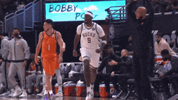 每日GIF(2021-07-15)的gif-Milwaukee Bucks Sport GIF by NBA