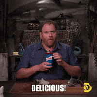 每日GIF(2021-07-17)的gif-Josh Gates GIF by Shark Week