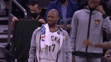 每日GIF(2021-07-21)的gif-Milwaukee Bucks What GIF by NBA