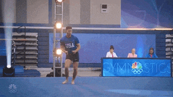 每日GIF(2021-07-22)的gif-Nick Jonas Dancing GIF by NBC