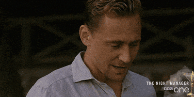 每日GIF(2021-07-22)的gif-tom hiddleston lol GIF by BBC