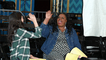 每日GIF(2021-07-26)的gif-high five GIF by Party Over Here
