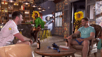 每日GIF(2021-07-27)的gif-Join In Double Up GIF by Hollyoaks