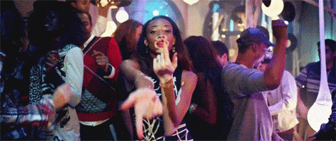 每日GIF(2021-07-28)的gif-Come Americas Next Top Model GIF