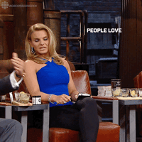 每日GIF(2021-07-31)的gif-Dragons Den Love GIF by CBC