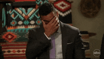 每日GIF(2021-08-10)的gif-Season 17 Facepalm GIF by The Bachelorette