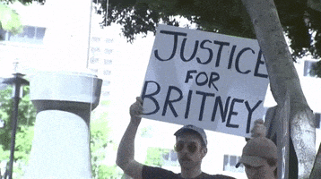 每日GIF(2021-08-13)的gif-Rally GIF by GIPHY News