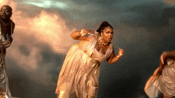 每日GIF(2021-08-14)的gif-Cardi B Dancing GIF by Lizzo