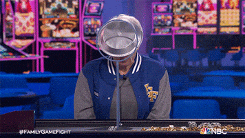 每日GIF(2021-08-16)的gif-Game Show Face GIF by NBC