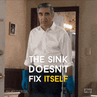 每日GIF(2021-08-18)的gif-eugene levy johnny rose GIF by Schitt's Creek