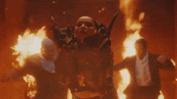 每日GIF(2021-08-21)的gif-Inferno GIF by Bella Poarch