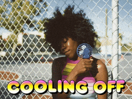 每日GIF(2021-08-25)的gif-Cool Down Heat Wave GIF by Just Seconds