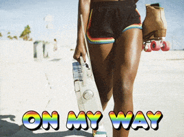每日GIF(2021-08-25)的gif-Coming On My Way GIF by Just Seconds