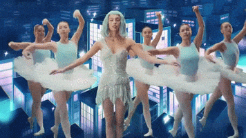 每日GIF(2021-08-26)的gif-Ballet GIF by Olivia Rodrigo