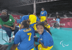 每日GIF(2021-09-04)的gif-Paralympic Games Kiss GIF by International Paralympic Committee