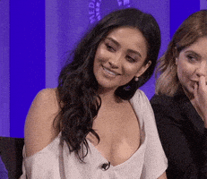 每日GIF(2021-09-06)的gif-Pretty Little Liars Thank You GIF by The Paley Center for Media