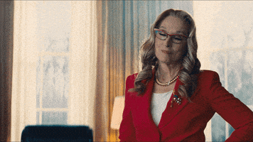 每日GIF(2021-09-11)的gif-Ariana Grande Nod GIF by NETFLIX