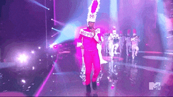 每日GIF(2021-09-13)的gif-Marching Band GIF by 2021 MTV Video Music Awards