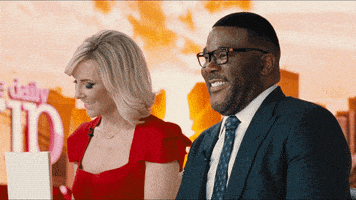 每日GIF(2021-09-15)的gif-Happy Ariana Grande GIF by NETFLIX