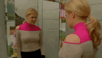 每日GIF(2021-09-18)的gif-Comedy Central Yes GIF by Crave