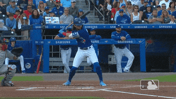 每日GIF(2021-09-30)的gif-Coming At You Regular Season GIF by MLB