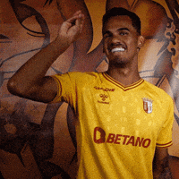 每日GIF(2021-10-01)的gif-Salt Bae Football GIF by SC Braga