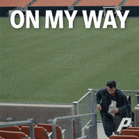 每日GIF(2021-10-11)的gif-On My Way Nfl GIF by Progressive
