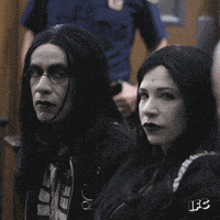每日GIF(2021-10-15)的gif-Goth Glare GIF by IFC