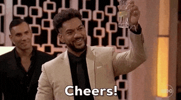 每日GIF(2021-10-20)的gif-Cheers GIF by The Bachelorette