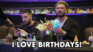 每日GIF(2021-10-24)的gif-Happy Birthday GIF by Jersey Shore Family Vacation