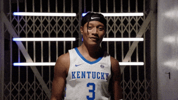 每日GIF(2021-11-11)的gif-Shocked Oh No GIF by Kentucky Men’s Basketball. #BuiltDifferent