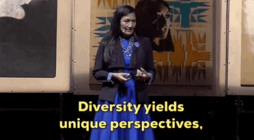 每日GIF(2021-11-12)的gif-Native American Diversity GIF by GIPHY News