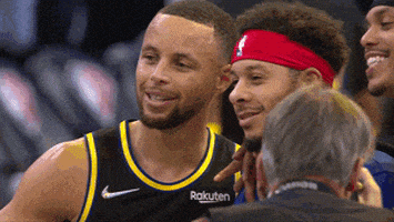 每日GIF(2021-11-26)的gif-Golden State Warriors Family GIF by NBA