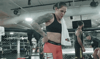 每日GIF(2021-12-11)的gif-Episode 4 Sport GIF by UFC