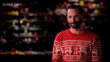 每日GIF(2021-12-18)的gif-Christmas Netflix GIF by Blown Away