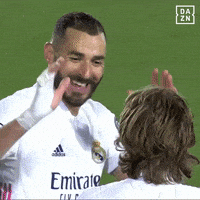 每日GIF(2021-12-20)的gif-Happy Real Madrid GIF by DAZN