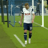 每日GIF(2021-12-20)的gif-Sad Walking Away GIF by DAZN