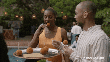 每日GIF(2021-12-26)的gif-Issa Rae Burn GIF by Insecure on HBO
