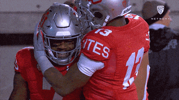 每日GIF(2022-01-02)的gif-College Football Good Job GIF by Pac12Network