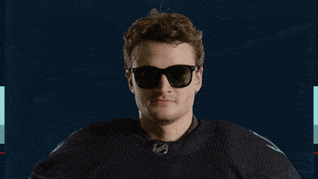 每日GIF(2022-01-05)的gif-National Hockey League Flirt GIF by Seattle Kraken
