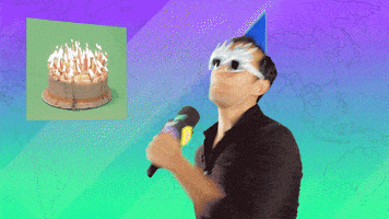 每日GIF(2022-01-08)的gif-Happy Birthday GIF by Gadi Schwartz NBC News